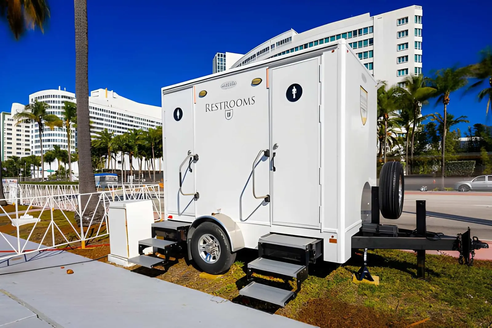 Read more about the article How Luxury Restroom Trailers Elevate Weddings, Galas, and VIP Events