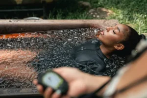 Read more about the article The Ultimate Guide to Ice Bath Recovery in Melbourne: Benefits and Tips
