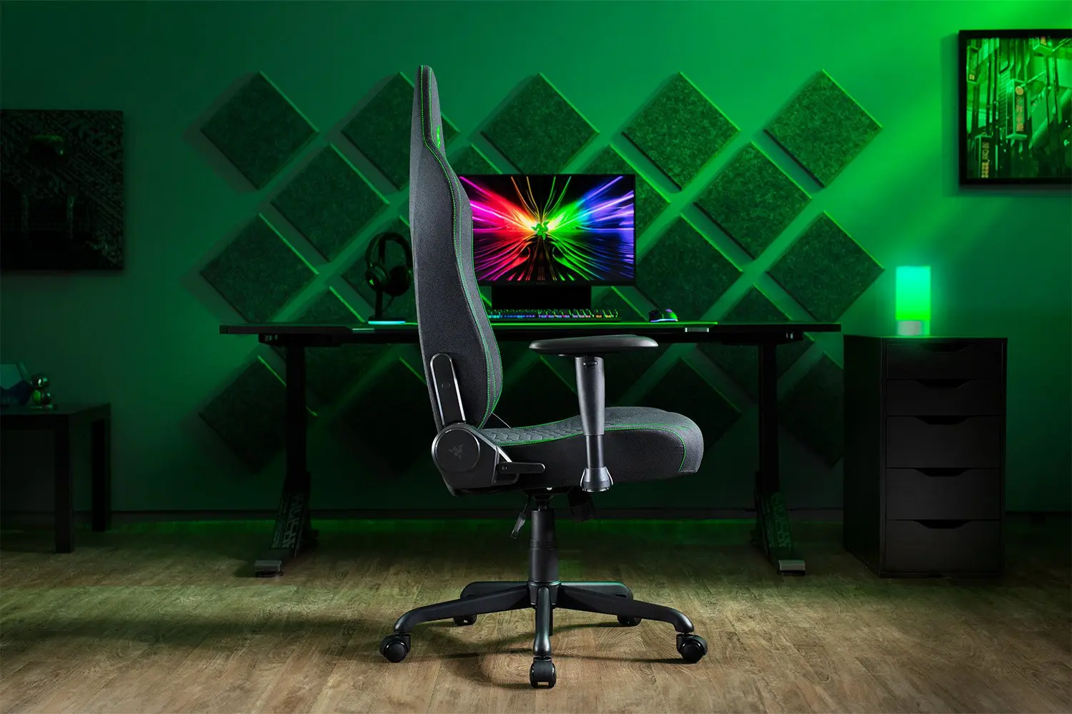 Read more about the article Modern Ergonomic Gaming Chairs for Stylish Setups in Singapore