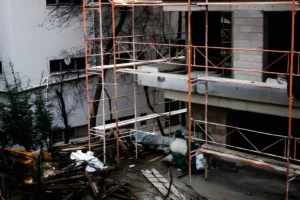 Read more about the article The Importance of Demolition Scaffolding in Construction Projects