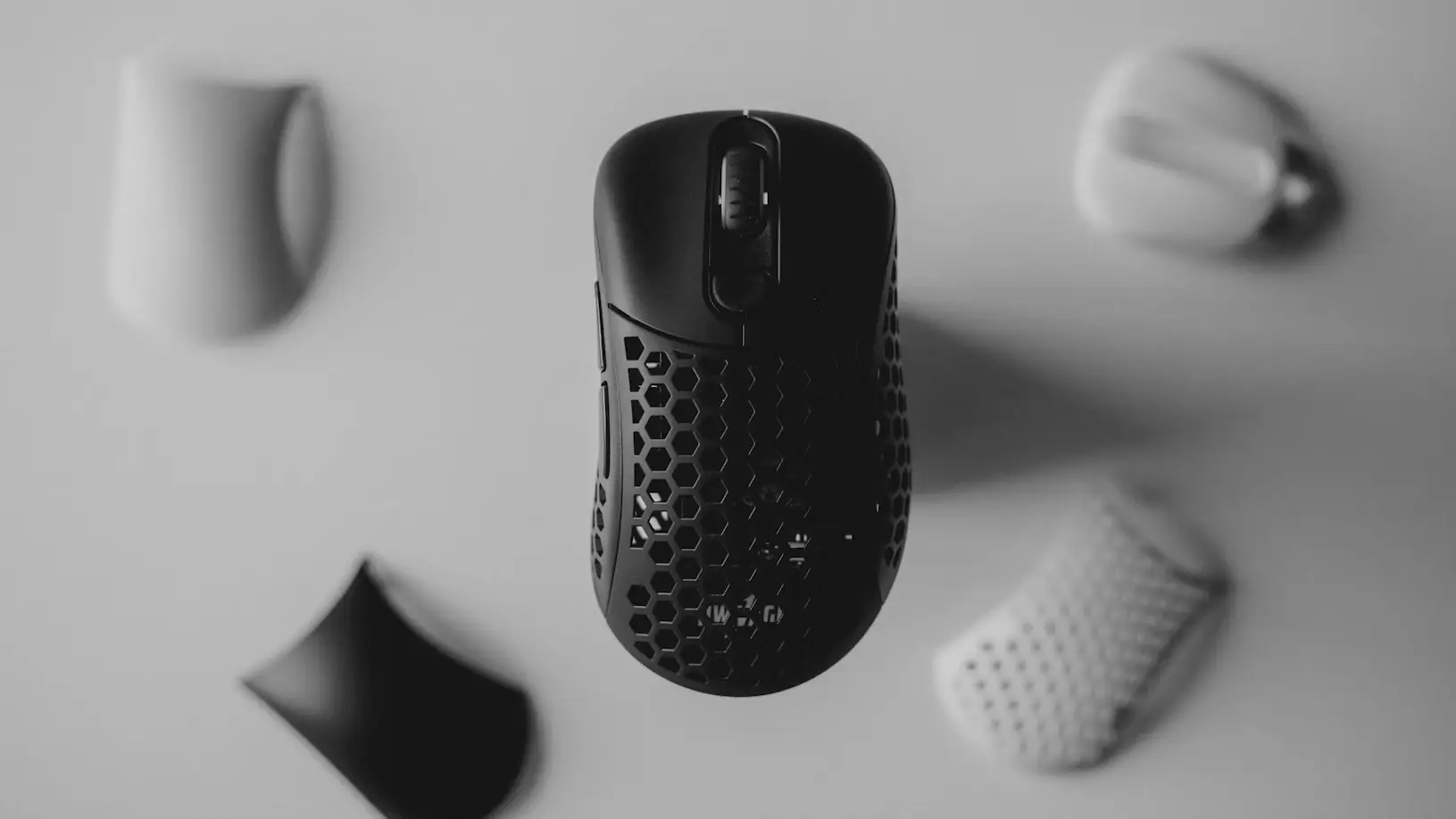 Read more about the article The Rising Importance of Ergonomic Gaming Mice in Modern Gaming