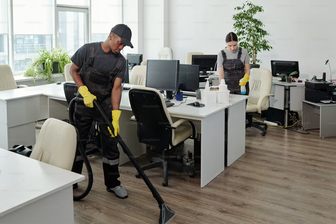 Read more about the article Implementing Sustainable Cleaning Practices in the Workplace