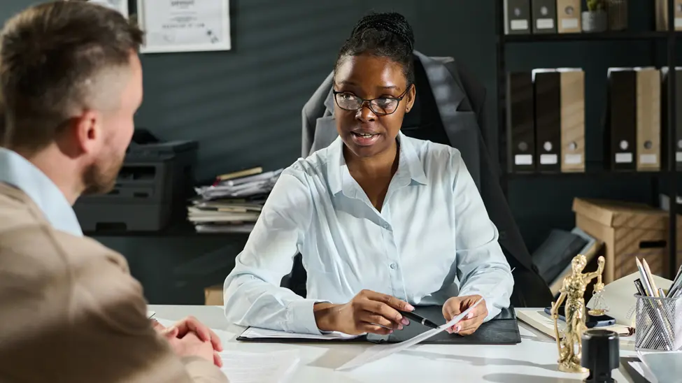 Why Hiring a DUI Lawyer Quickly Can Protect Your Future