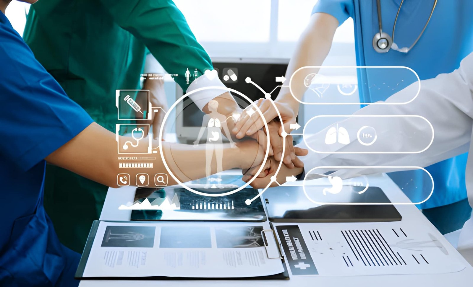 Read more about the article Collaborating Doctors Help Providers Keep Care Connected and Compliant
